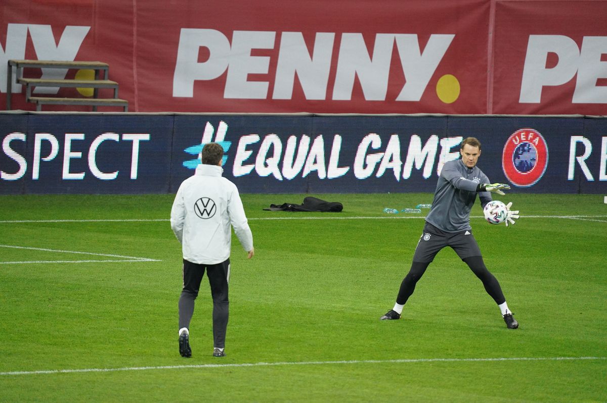 Joachim Low a lăudat un compartiment al naționalei României: „Acolo sunt puternici!” » Imagini de la antrenamentul nemților