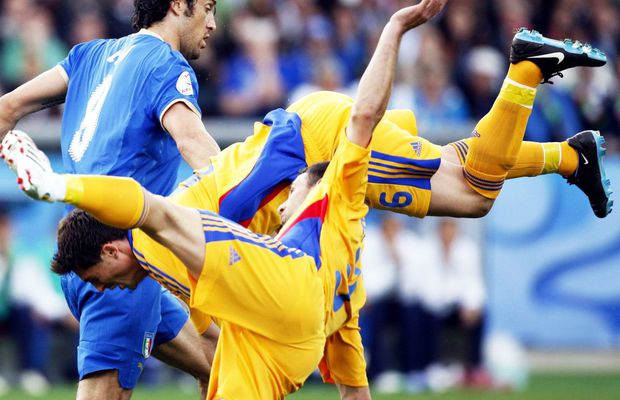 Momentul care l-a marcat pe Rădoi, povestit de fostul coechipier: „Doamne, să nu mi se întâmple și mie! Nu mai era Mirel pe care îl știam!”