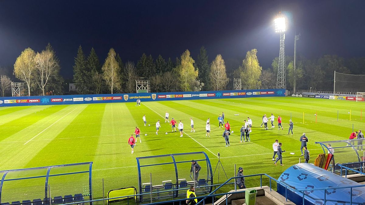 Antrenamentul oficial al României înaintea meciului cu Belarus