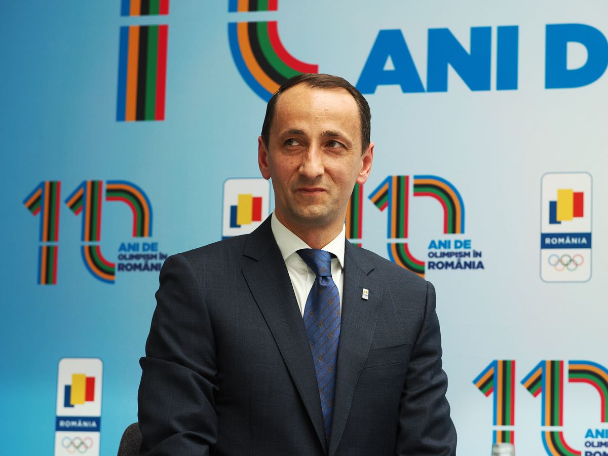 COSR aniversează astăzi 110 ani de la înființare! » Dan Grecu şi Viorica Viscopoleanu au primit Colanul de Aur