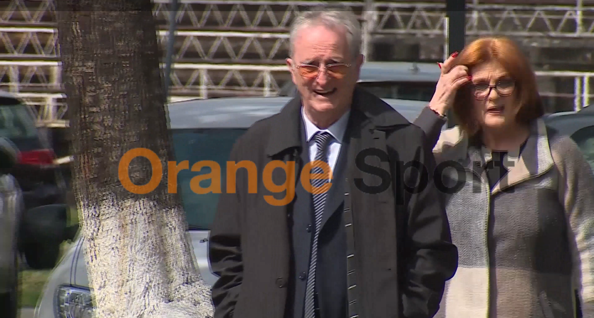 Cristian Gațu a recunoscut relația cu menajera familiei » S-a afișat în public cu femeia cu 27 de ani mai tânără decât soția lui: „Nu mă simt vinovat”