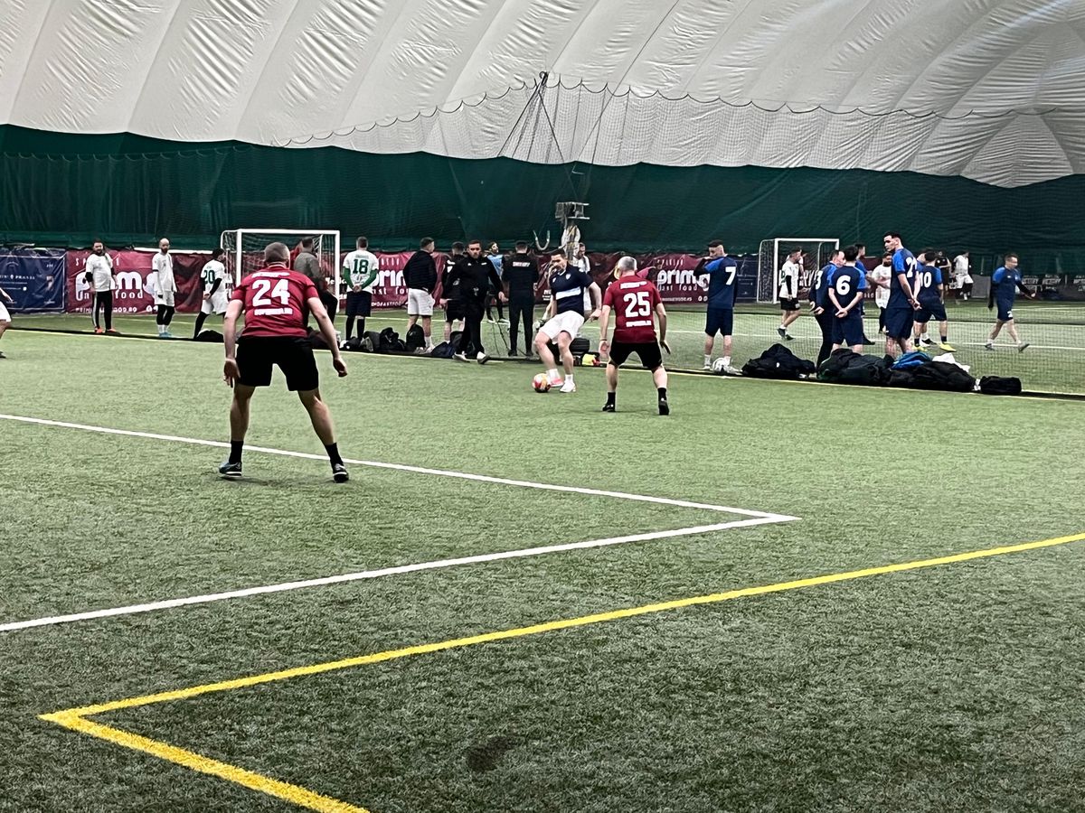 Decarul „dat dispărut” din fotbalul românesc a apărut la 28 de ani în echipa lui Bănel Nicoliță, la Victory Cup!