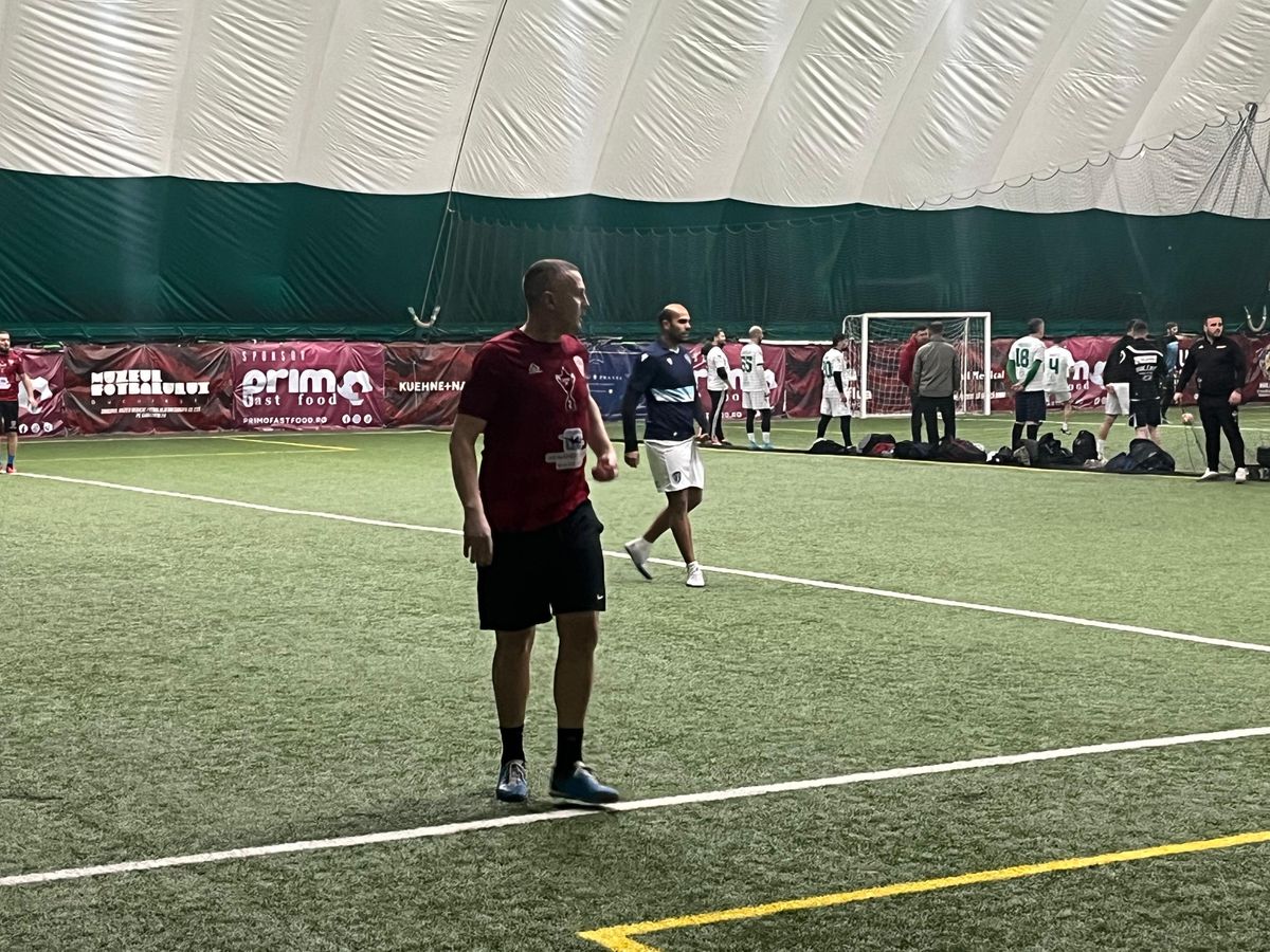 Decarul „dat dispărut” din fotbalul românesc a apărut la 28 de ani în echipa lui Bănel Nicoliță, la Victory Cup!