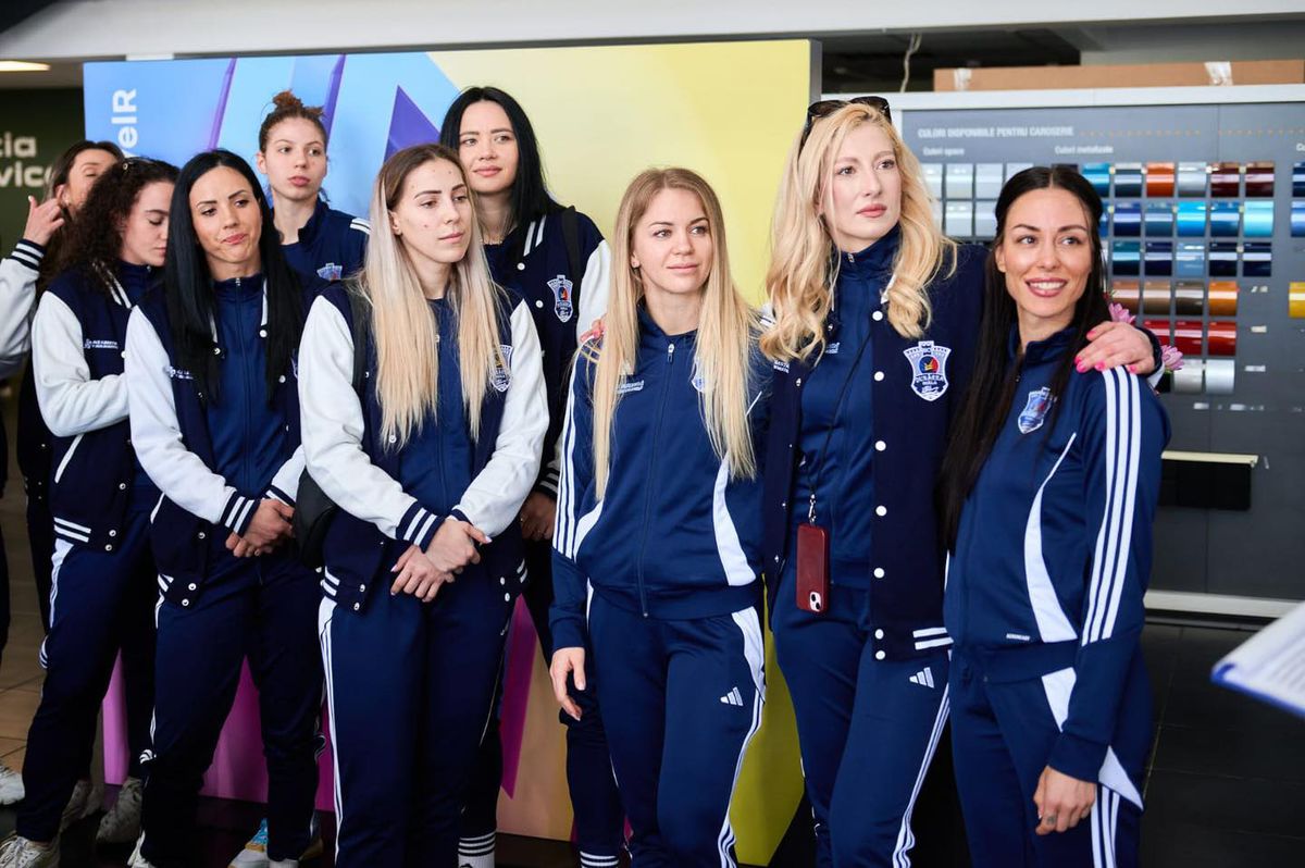 Handbalistele Dunării Brăila, vizită în showroom pentru noul Renault 5: „O experiență unică”