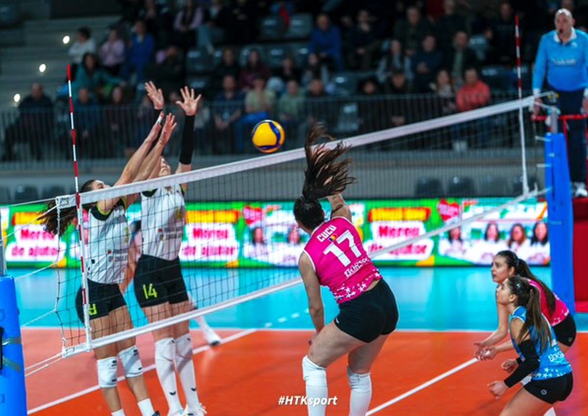 Fenomen în voleiul românesc! Poartă 46 la picior și măsoară 1,85 metri înălțime la doar 14 ani: „Am acest atu genetic” » E deja om de bază în prima ligă