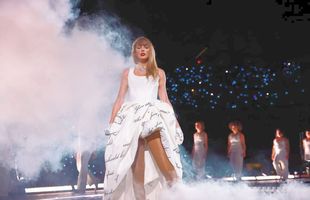 Colaborare spectaculoasă! Cea mai ascultată artistă din 2024 va apărea pe tricourile Barcelonei în „El Clasico”