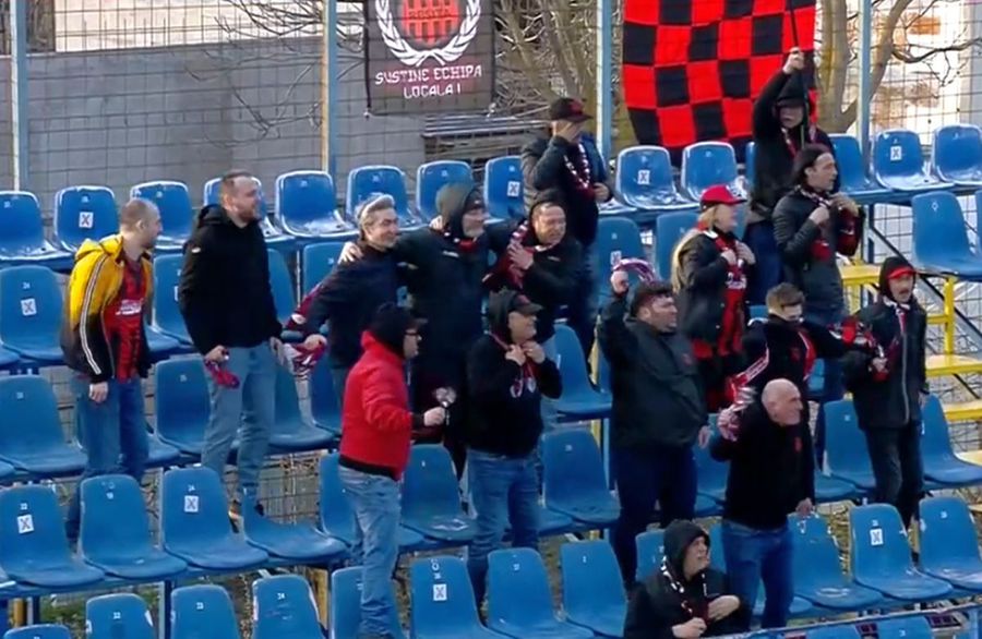 Metaloglobus - CSM Reșița 0-4 » Start furibund în play-off pentru echipa lui Flavius Stoican! Victorie clară la Clinceni