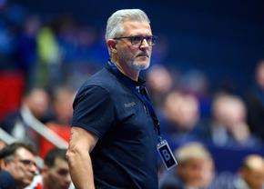 Dinamo și-a prezentat noul antrenor: „Vom munci zilnic pentru a ne atinge obiectivele”