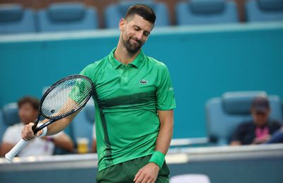 Meciul lui Novak Djokovic de la Miami, amânat din cauza partidei disputate de Emma Răducanu