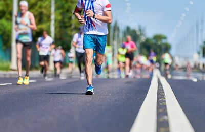 Încălțămintea potrivită pentru maraton: ce trebuie să știi înainte de o cursă