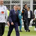 Carlo Ancelotti, îngândurat după 1-2 cu Franța / Foto: Imago