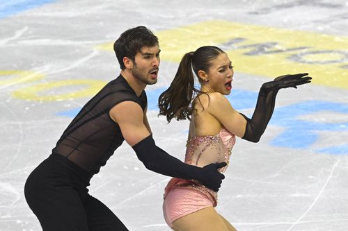 aurence Fournier Beaudry și Guillaume Cizeron pe gheață la Praga FOTO Imago Images