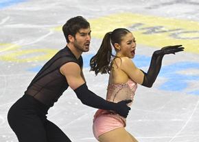 Laurence Fournier Beaudry și Guillaume Cizeron, pe primul loc după programul scurt în proba de dans la Campionatele Mondiale