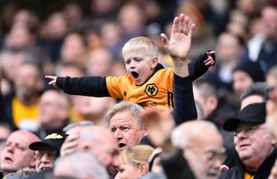 Fanii lui Wolverhampton și-au văzut visul cu ochii: „lupii” au câștigat Premier League, în fața lui Liverpool
