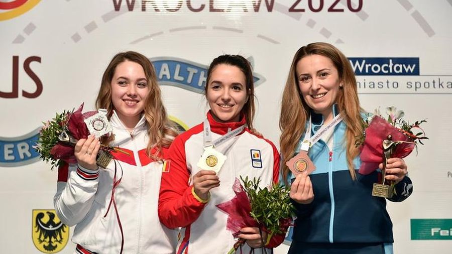Dinamovista Laura Coman: „Aș sta și o lună în carantină, numai să trag la Jocurile Olimpice”