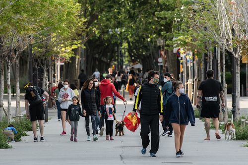 Copiii au ieșit pe străzi în Spania, dar nu s-a mai respectat nicio regulă