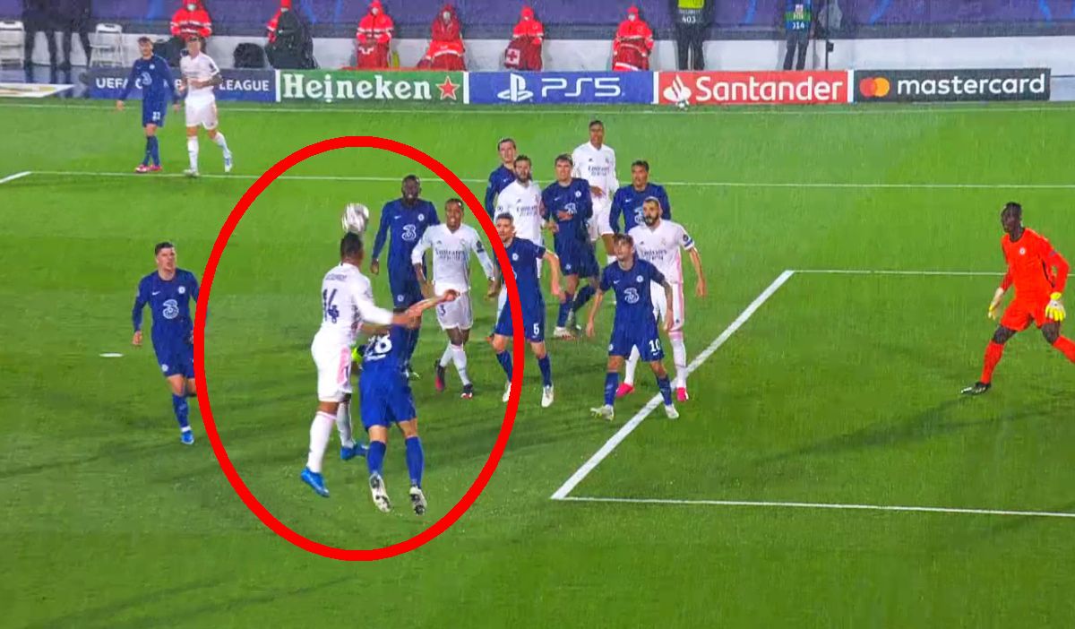 Real - Chelsea, fault la golul lui Bezema / FOTO: Captură TV @Telekom Sport