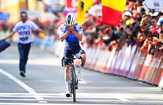 5 concluzii după clasicele de primăvară: curse nebune și ridicarea granzilor Tadej Pogacar sau Remco Evenepoel