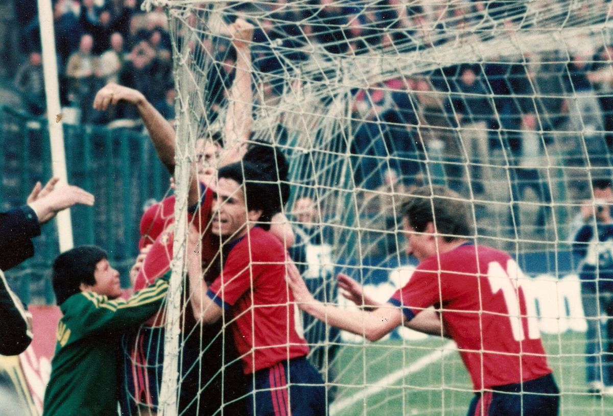 Episodul 3: Steaua - Anderlecht 3-0, semifinale CCE 1986 » Raport ȘOCANT: Lăcătuș și Pițurcă i-au bătut aproape singuri pe belgieni