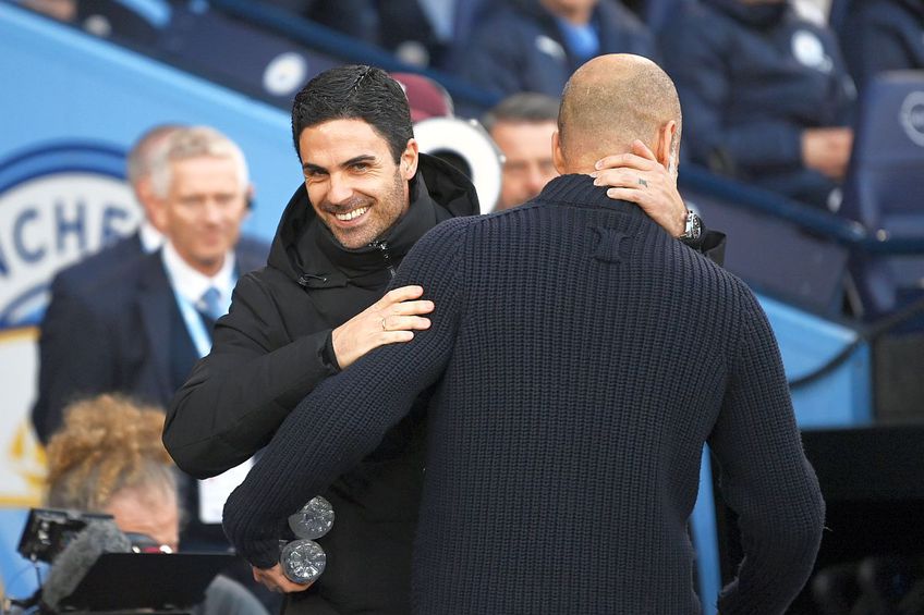 Mikel Arteta și Pep Guardiola, înainte de City - Arsenal 4-1 // foto: Guliver/gettyimages