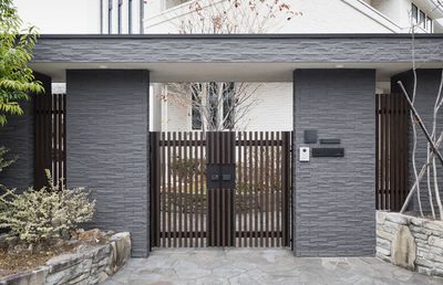 Probleme în montajul automatizărilor de porți batante pe care nu le vei întâmpina dacă apelezi la profesioniști!