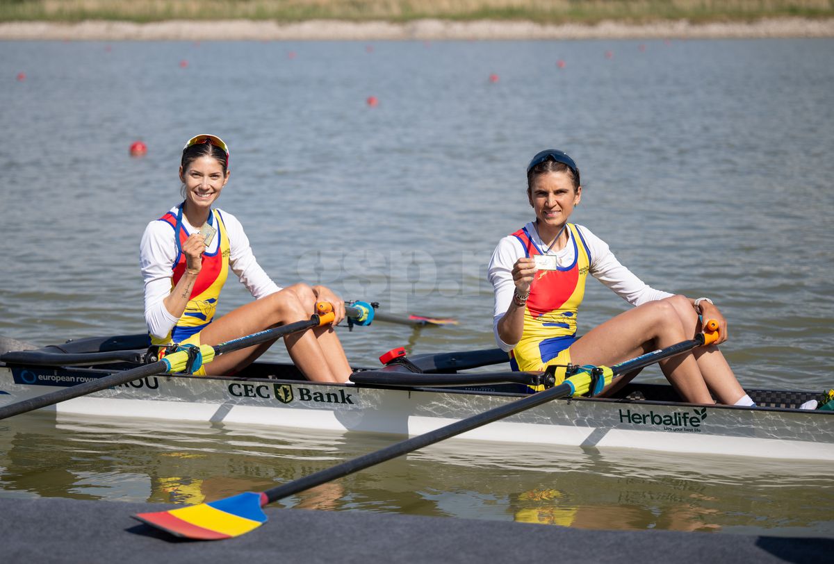 Barca de două vâsle, categorie ușoară-aur