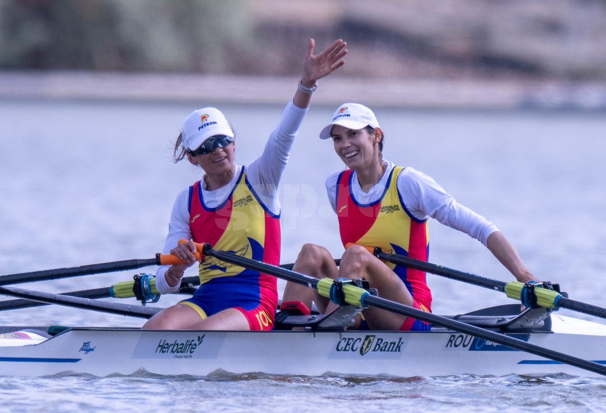 Barca de două vâsle, categorie ușoară-aur