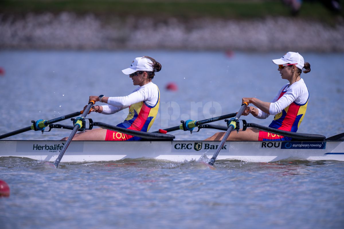 Barca de două vâsle, categorie ușoară-aur