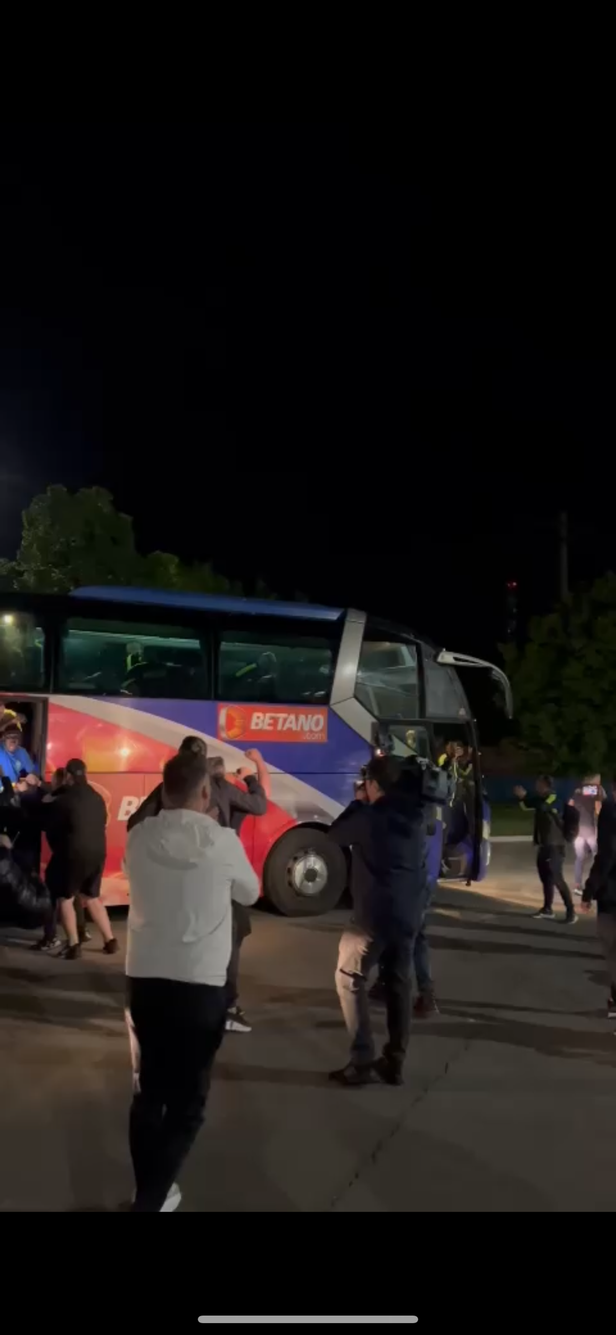 FCSB se implică în lupta pentru locul 2 » Anunțul lui Gigi Becali: „Trebuie să-l apăr pe nașu'”