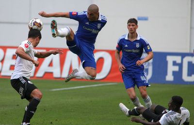 Rezultat de coșmar pentru Dinamo! Victorie crucială pentru FCU Craiova în lupta de la retrogradare, într-un thriller cu 5 goluri. Clasamentul ACUM