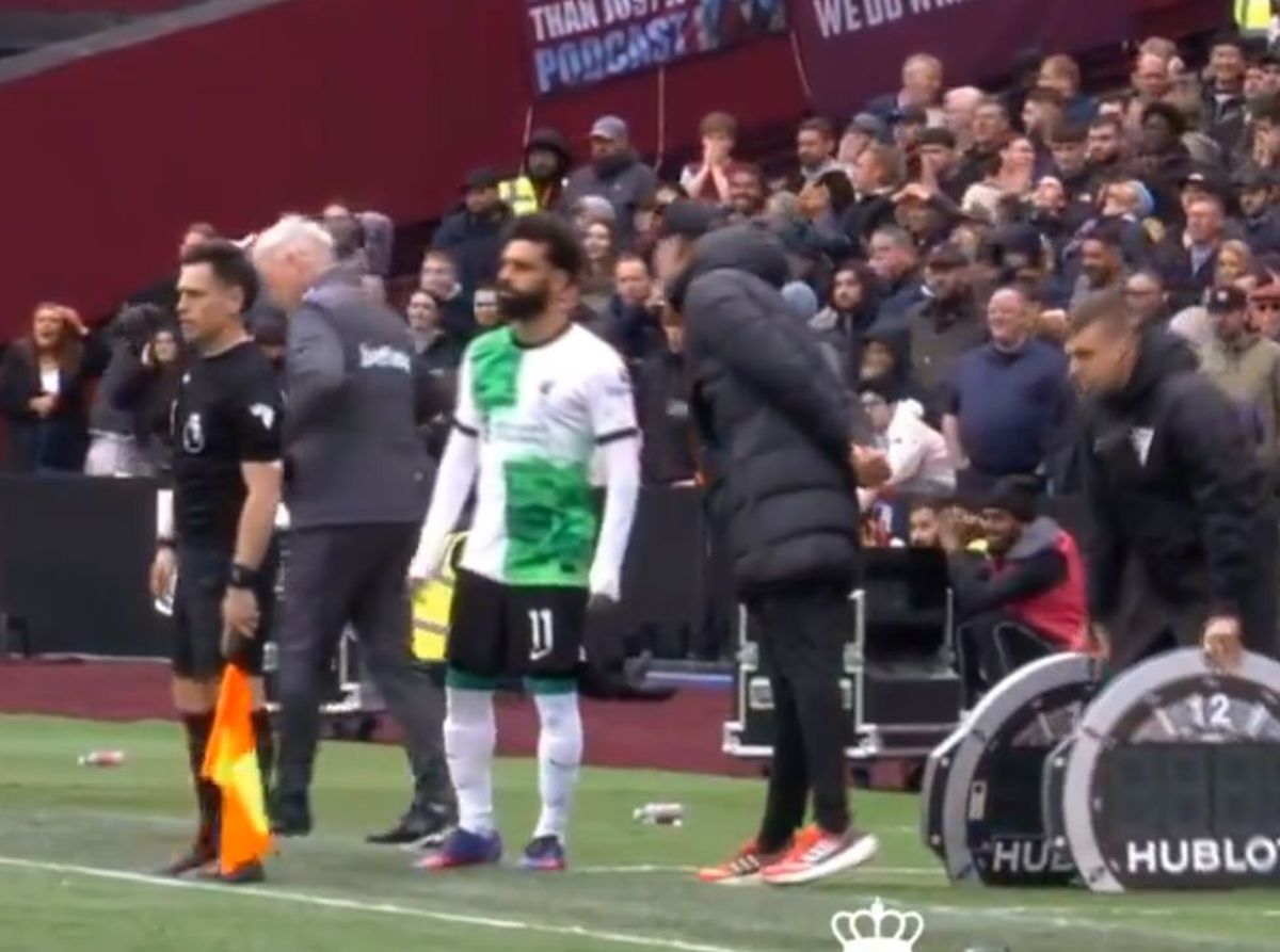 „O să iasă foc!” » Ce a putut să spună Salah, în drumul spre întâlnirea cu Klopp, de la vestiare