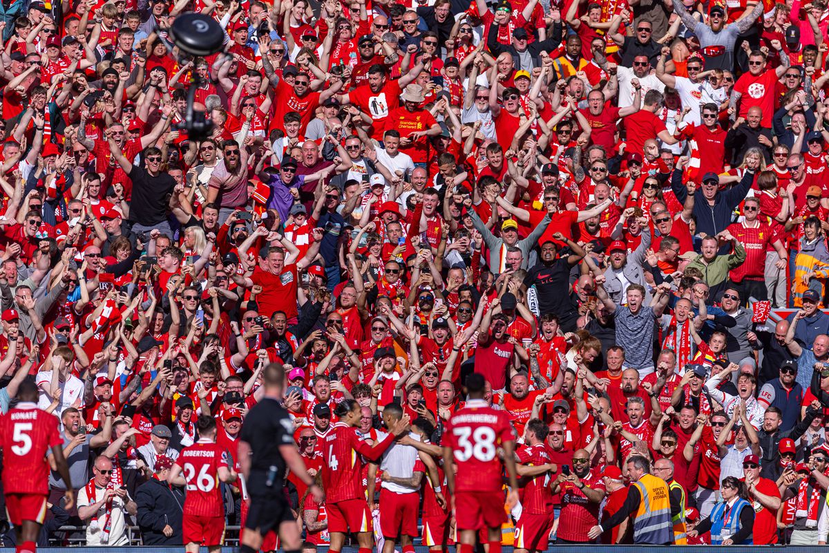 Liverpool - Tottenham, sărbătoare de titlu pentru „cormorani” // 27.04.2025