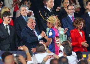 Joan Laporta nu a ratat prilejul de a-i ironiza pe cei de la Real Madrid: „Am vrut să vorbim de fotbal, nu ne interesează altceva”