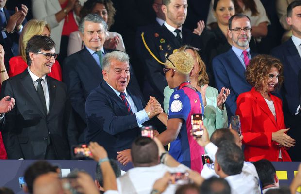 Joan Laporta nu a ratat prilejul de a-i ironiza pe cei de la Real Madrid: „Am vrut să vorbim de fotbal, nu ne interesează altceva”