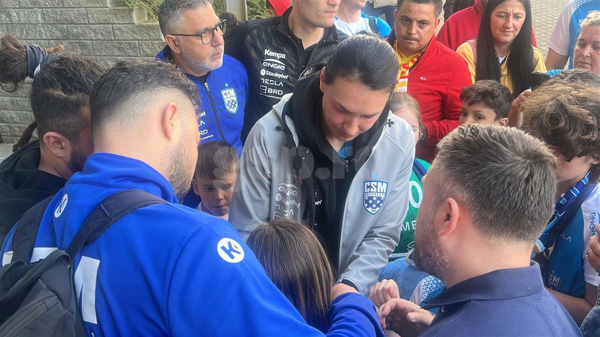 „Vreau să le mulțumesc celor de la CSM București!” » Conferință-etalon la Esbjerg: „Pentru asta ne-am apucat de handbal”