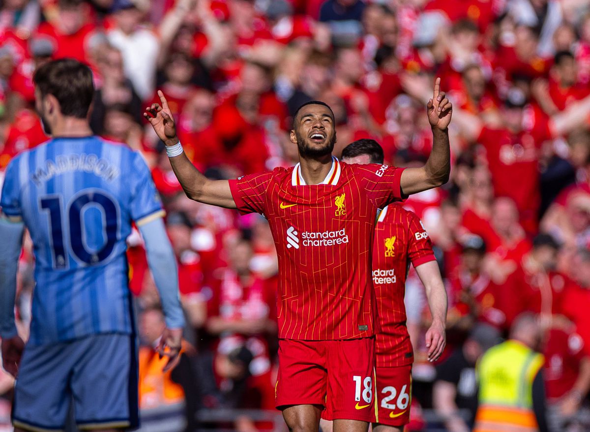 Liverpool - Tottenham, sărbătoare de titlu pentru „cormorani” // 27.04.2025