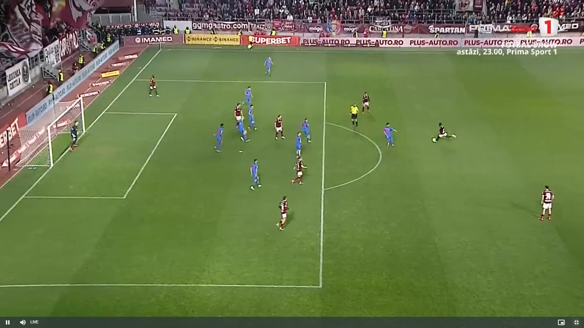 Radu Petrescu i-a refuzat Rapidului un penalty, după ce Christensen a fost tamponat de Târnovanu: „Decizie eronată”