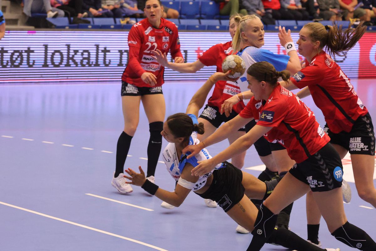 Esbjerg - CSM București 26-22. Visul frumos s-a terminat! „Tigroaicele” s-au prăbușit pe final în Danemarca, la peste 100 de decibeli