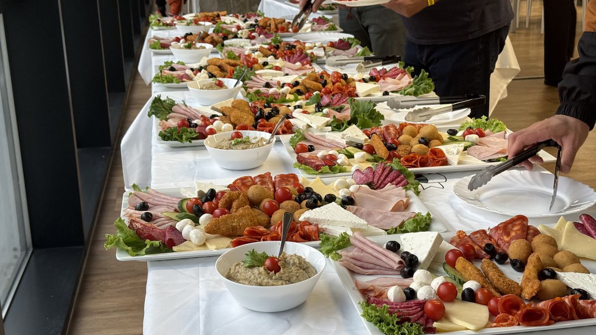 Pachetul „Zi de meci” pentru fani, înainte de Rapid - FCSB