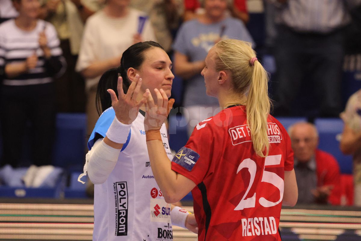 Cristina Neagu, în lacrimi după ultimul meci din carieră în Champions League