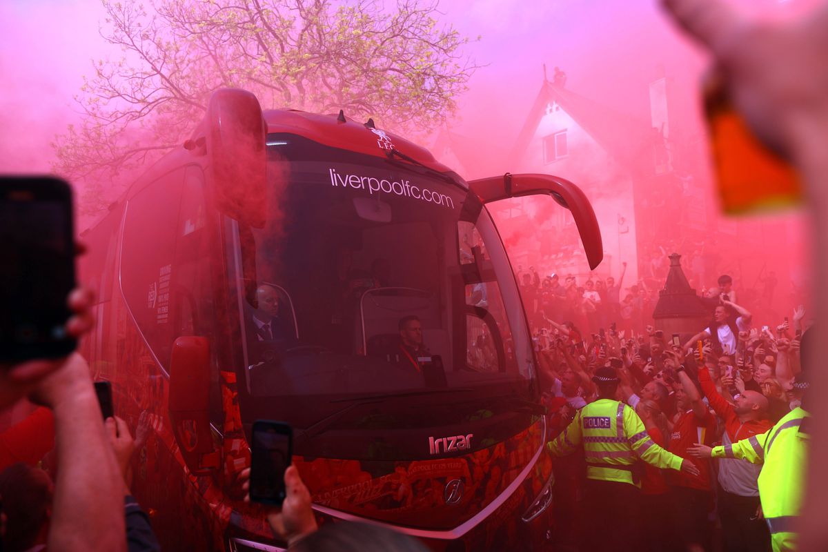 Liverpool este noua campioană a Angliei! „Cormoranii” i-au zdrobit pe cei de la Tottenham » Scene fabuloase pe Anfield