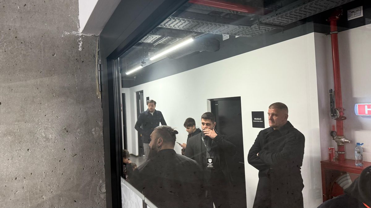 Victor Angelescu s-a dus peste arbitri » Ce s-a întâmplat în Giulești, după Rapid - FCSB: „Jegosul ăsta nu mai arbitrează aici!”