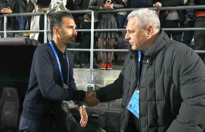 Charalambous l-a surprins pe Șumudică » 3 mutări făcute la Rapid - FCSB