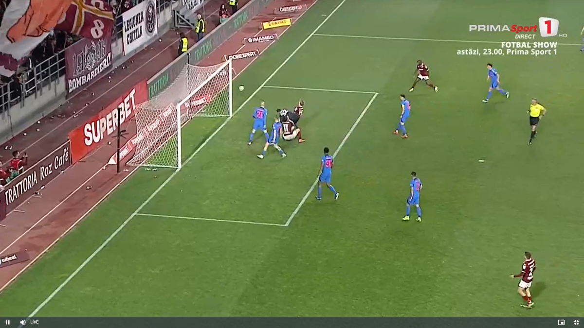 Radu Petrescu i-a refuzat Rapidului un penalty, după ce Christensen a fost tamponat de Târnovanu: „Decizie eronată”