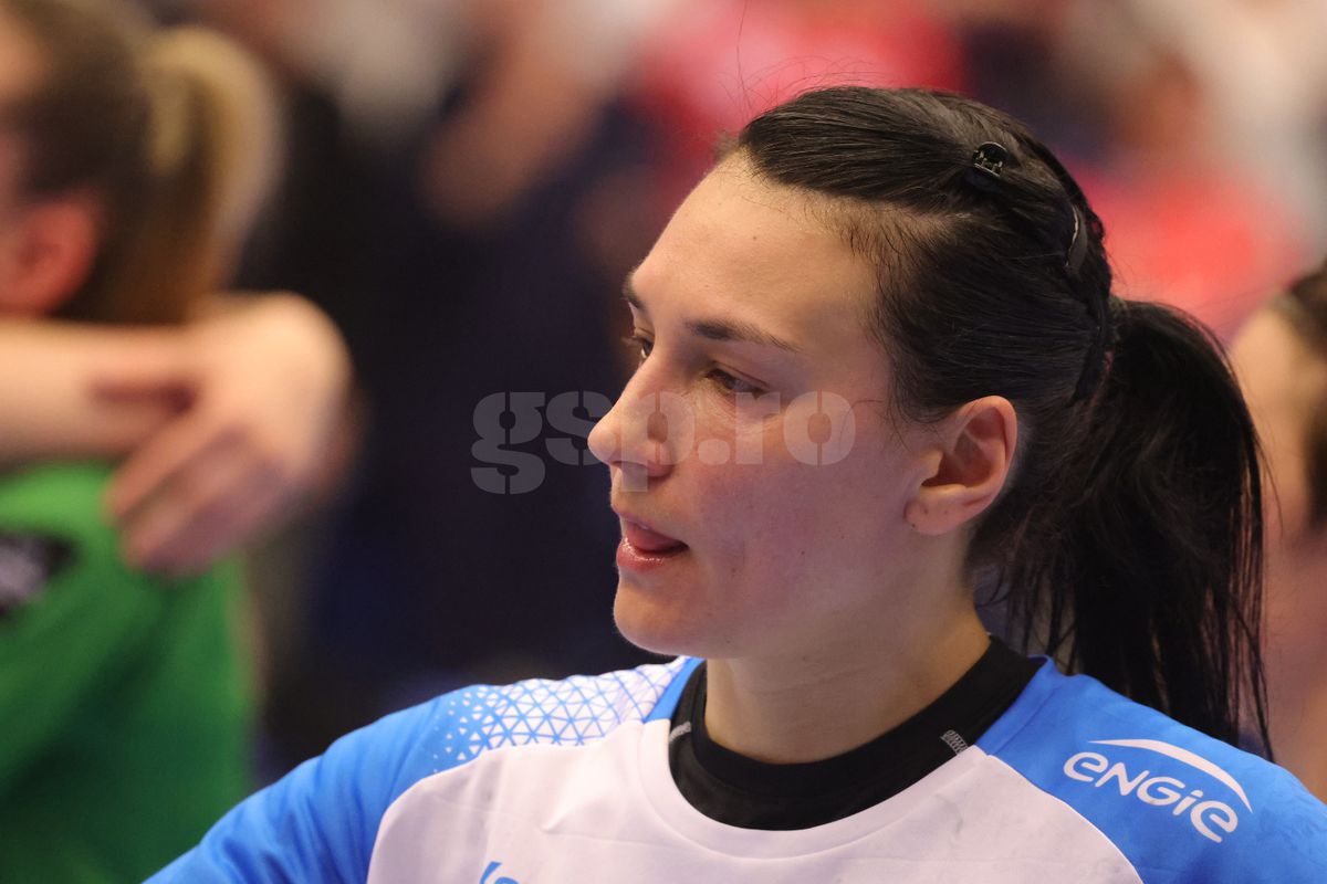 Esbjerg - CSM București 26-22. Lacrimi pe parchet: Cristina Neagu, deznădăjduită, după ultimul meci din carieră în Champions League