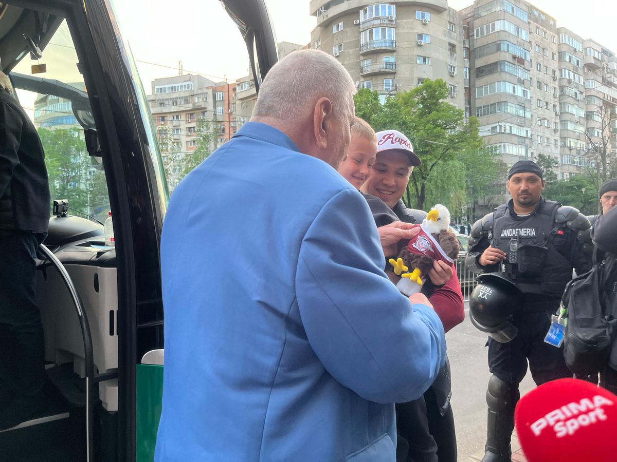 Rică Răducanu a venit cu „rata” la Rapid - FCSB, de la un turneu de poker: „Foarte proști am fost!”