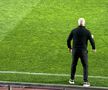 Ultrașii Rapidului nu l-au iertat pe Marius Șumudică: mesajul afișat în peluză în minutul 1