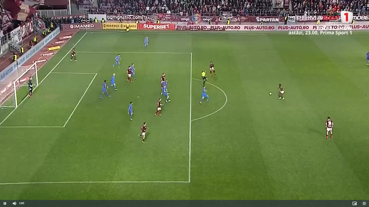 Radu Petrescu i-a refuzat Rapidului un penalty, după ce Christensen a fost tamponat de Târnovanu: „Decizie eronată”