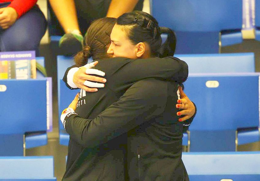 Imagini UNCE cu Cristina Neagu, înaintea marelui meci Esbjerg - CSM București, foto: Ionuț Iordache / GSP