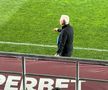 Ultrașii Rapidului nu l-au iertat pe Marius Șumudică: mesajul afișat în peluză în minutul 1
